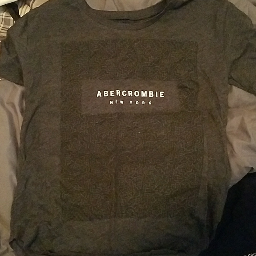Abercrombie graphic tee